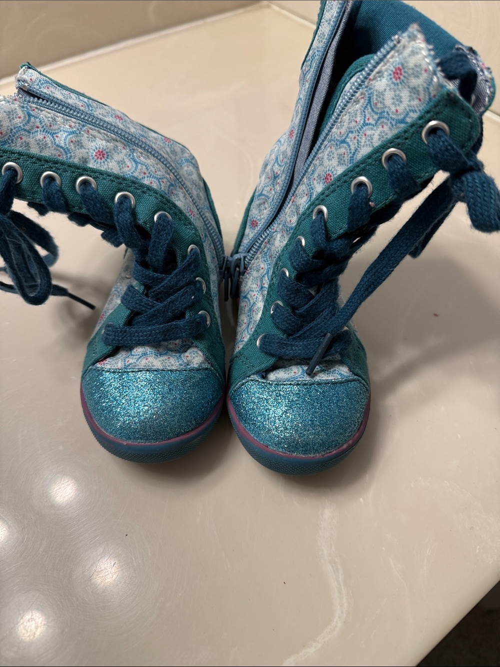 Girls Teal Glitter High-Top Sneakers